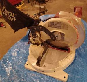 Tool Shop 8.25-inch 120 volt, 9 Amp Power Miter Saw