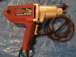 Chicago Electric Half-inch Impact Wrench - 2100 rpm