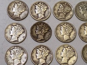 (16) 1943 Mercury Dimes