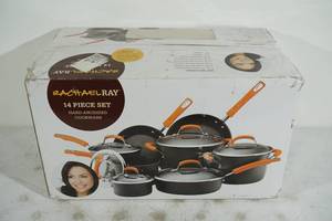 lot 2 image: NEW Rachel Ray 14 Piece Hard Anodized Cookware Set