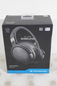 lot 23 image: Sennheiser HD Wireless Bluetooth Headphones