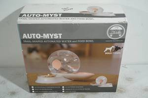 lot 43 image: Pet Life Auto-Myst Snail Shaped Automated Water and Food Bowl