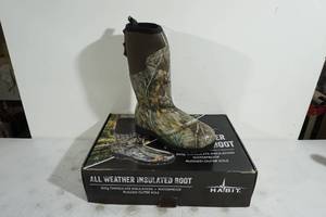 lot 83 image: NEW Habit All Weather Adult Boots - Mens 10