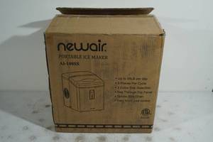 lot 88 image: Newair Portable Ice Maker - Stainless