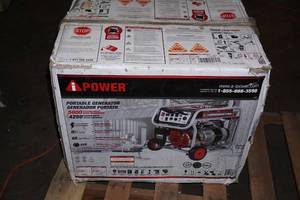lot 105 image: NEW iPower 5000 Watt Portable Gas Generator