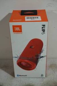 lot 118 image: JBL Flip 5 Portable Bluetooth Speaker