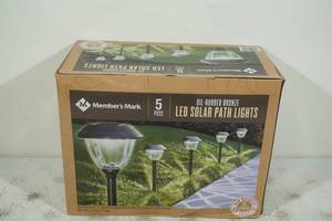 lot 181 image: NEW Makers Mark 5 Piece Oil Rubbed Bronze LED Solar Path Lights