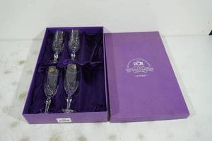 lot 200 image: Royal Rock Crystal Flutes - 4 Count