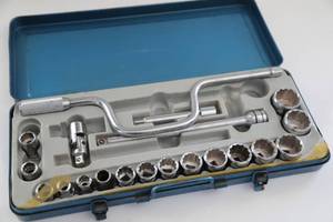 24 Pc.  12 Drive  SAE  Socket Set In Storage Case