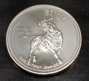 1 TROY OZ .999 FINE SILVER BULL � BEAR ROUND