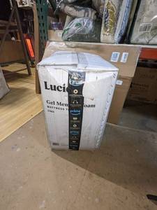 lot 117 image: LUCID 3-inch Ventilated Gel Memory Foam Mattress Topper - Queen