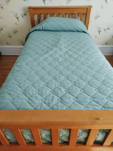 Twin Bed