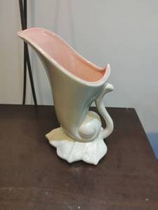 Red Wing Vase