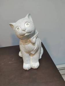 Cat Sculpture