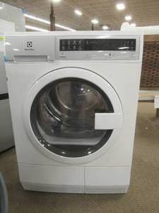 lot 838 image: Electrolux IQ-Touch 24 in. 4.0 cu. ft. Electric Dryer in White, EFDE210TIW. Slight Scratch and Dent - Untested.