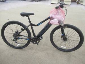 lot 844 image: Schwinn Boundary Electric Mountain Bike in Black, S7522WMDS - Bad Battery.