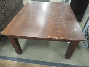 lot 848 image: WorkDisplay Table Dimensions 48 x 40 x 22 Tall. - Used in Store - Scratched.