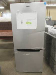 lot 839 image: Danby 4.1 Cu.Ft. Bottom-Mount Compact Refrigerator in Stainless, DCR041C1BSLDB-6 - Scratch and Dent - Works and Cooled Down Quick.