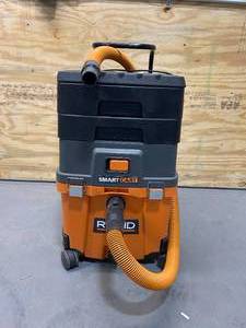 lot 23 image: RIDGID  11 Gal. 6.5-Peak HP Smart Cart WetDry Shop Vacuum with Accessories