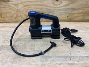 lot 64 image: KOBALT 12v Air Inflator (Power Source Car)