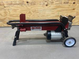lot 2 image: BOSS INDUSTRIAL 7-Ton 13.5 Amp Electric Log Splitter