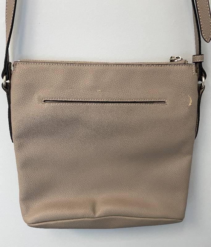 lot 53 image: Dana Buchman Everly Gray Crossbody Bag Purse