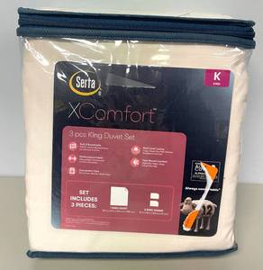 lot 77 image: Serta X Comfort Solid 500 Thread Count Duvet Cover Set with Shams