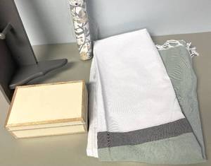 lot 86 image: Lot of Home Decor-Shelf Shower Curtain Wallpaper and Trinket Box
