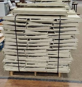 Retail Gondola 18 Shelving - Approximately 100 shelves