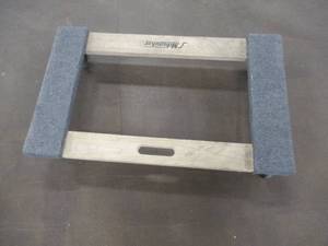 Flat Dolly 30 x 18 1000lb rating.