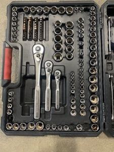 Craftsman tool set