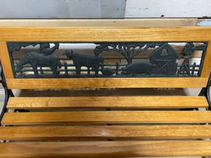 lot 7 image: Childrens Outdoor Bench Cast Iron Frame