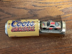 lot 17 image: Nascar Coors Original #40Jason Keller #81Dodge Watch