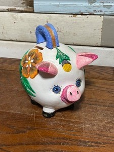 lot 27 image: Ceramic Piggy Banks (2)
