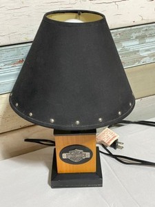 lot 36 image: Harley Davidson Lamp, Playing Cards, Lighter with Case