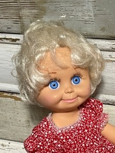 lot 47 image: Baby Face Doll by Galoob #1 So Sweet Sandi 1990