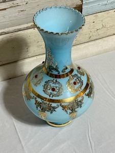 lot 51 image: Oriental Teal Glass Vase