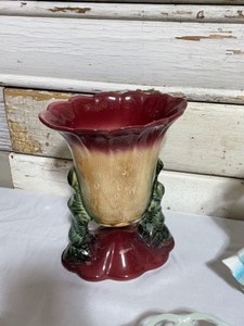 lot 53 image: Variety Glassware, Porcelain Goebel Germany, Hulls USA Pottery