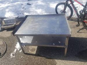 lot 547 image: NSF Prep Table 2-tier