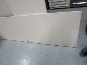 lot 14 image: (3) Counter Tops 2pcs 31x60  1pc 29 x94