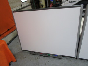 lot 17 image: (2) Smart Boards
