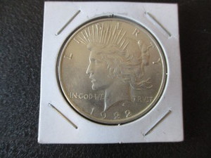 81. 1922-P (Philadelphia Mint) Peace Silver Dollar - Cartwheel Effect and Mint Luster
