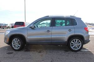 2011 Volkswagen Tiguan - AWD