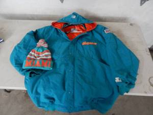 Starter Miami Dolphins Jacket Size XL & Hat