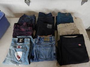 9-Pair Mens Jeans Size 3436