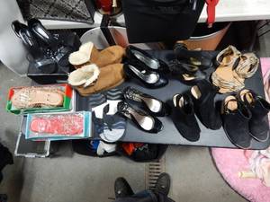 Assortment Of Womens Dress Shoes, Ugg Boots & Flip Flops Size 88-12