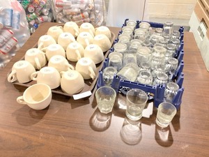 Cups and Drink Glasses