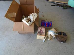 Box of misc figurines. Unicornpenguinetc. As shown.