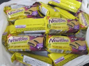18 pks Fig Newtons...