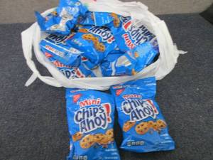 18- 3 oz Bags Chips Ahoy Minis...
